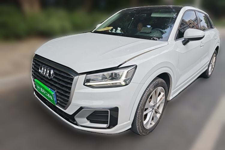 Used Audi Q2L 2018 35 TFSI Fashion Dynamic Version China V Emission Standard Guazi used car, China used car export, Used car for sale, Used  cars, Cheapest cars for sale