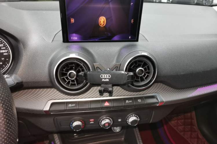 Used Audi Q2L 2018 35 TFSI Launch Exclusive Edition China VI Audio And AC Panel