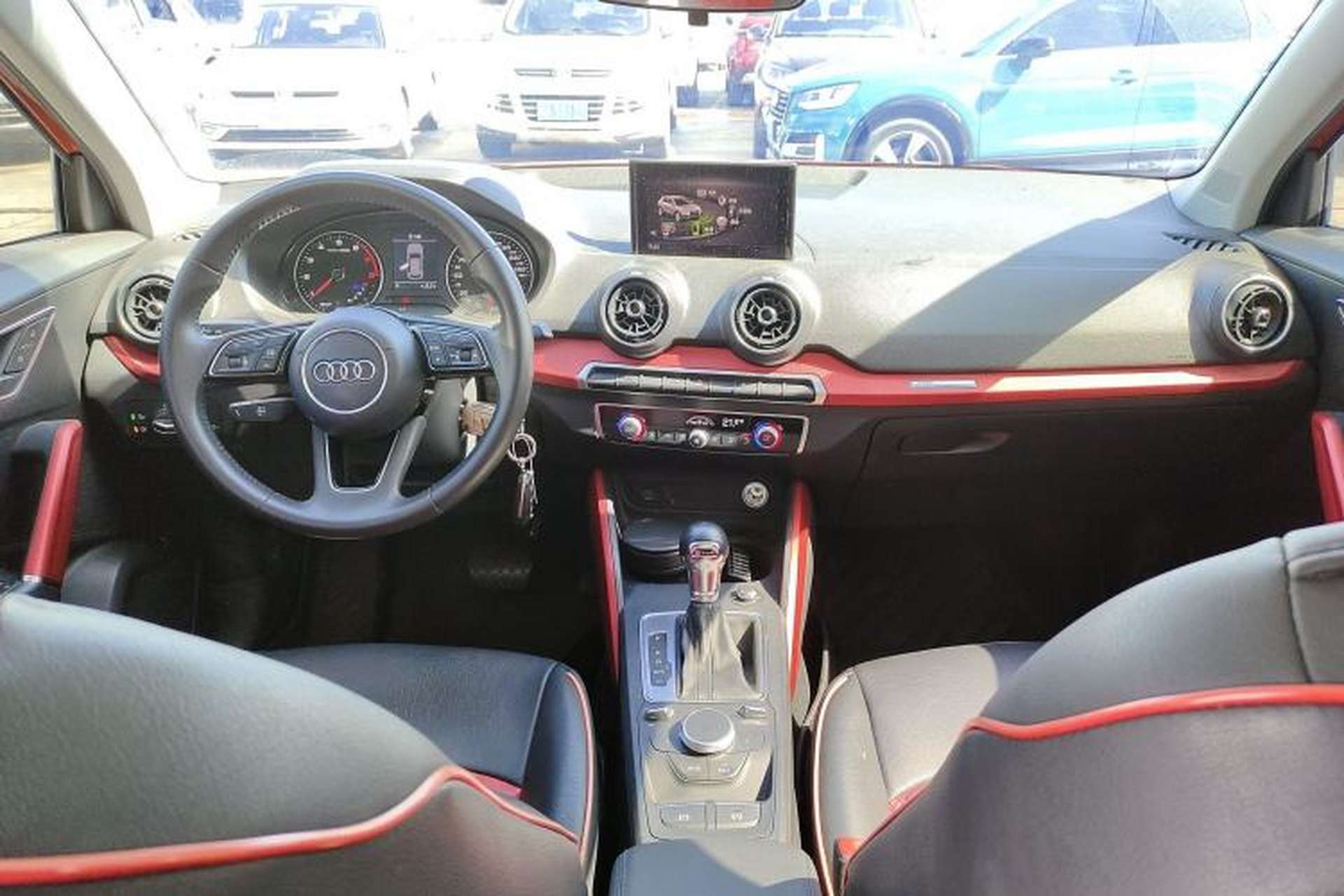 Used Audi Q2L 2018 35 TFSI Fashion Dynamic Version China V Emission Standard Center Console