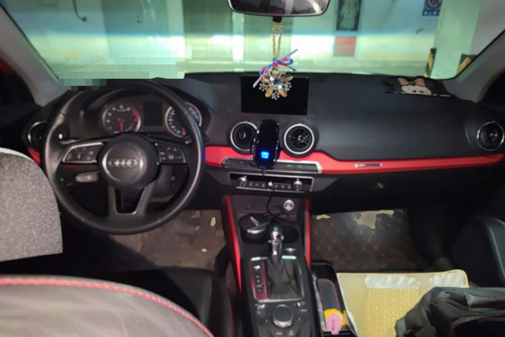Used Audi Q2L 2018 35 TFSI Fashion Dynamic Version China V Emission Standard Center Console
