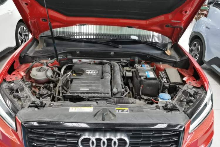 Used Audi Q2L 2018 35 TFSI Launch Exclusive Edition China VI Engine Bay