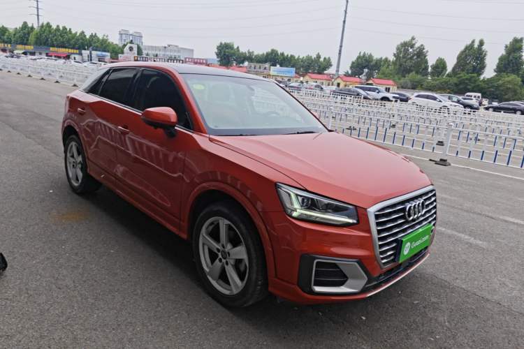 Used Audi Q2L 2018 35 TFSI Fashionable & Elegant Version China VI Emission Standard Front Right 45 Deg