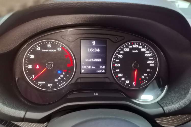 Used Audi Q2L 2018 35 TFSI Fashion Elegant Version China V Instrument Cluster