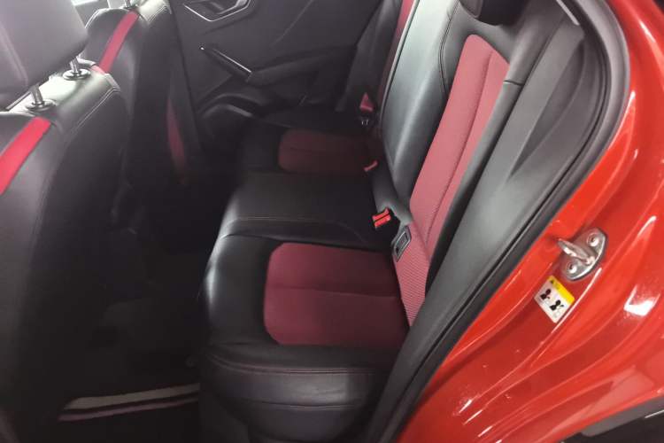 Used Audi Q2L 2018 35 TFSI Fashion Dynamic Version China V Emission Standard Interior 1