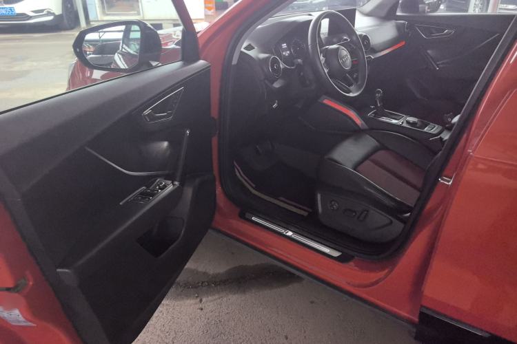 Used Audi Q2L 2018 35 TFSI Fashion Dynamic Version China V Emission Standard Interior 2