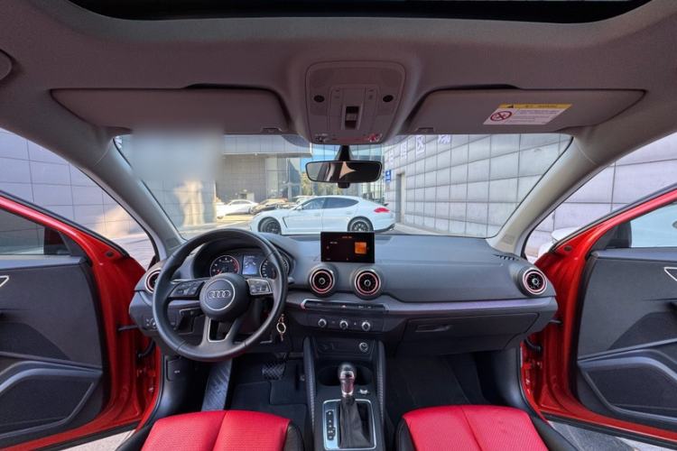 Used Audi Q2L 2018 35 TFSI Launch Exclusive Edition China VI Interior 9