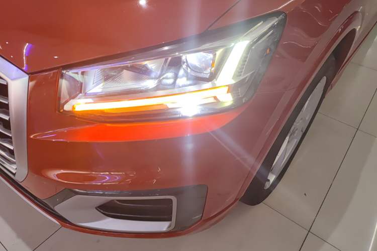 Used Audi Q2L 2018 35 TFSI Fashion Elegant Version China V Left Front Headlight