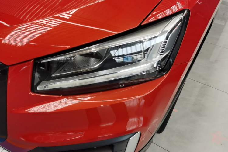 Used Audi Q2L 2018 35 TFSI Launch Exclusive Edition China VI Left Front Headlight