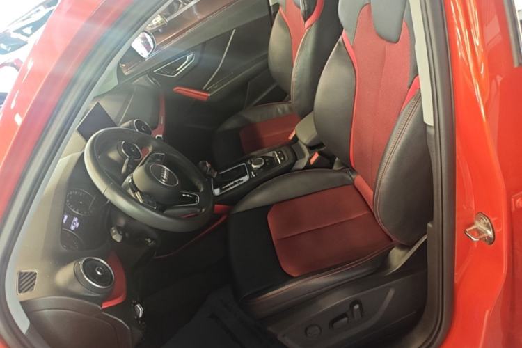 Used Audi Q2L 2018 35 TFSI Fashion Dynamic Version China V Emission Standard Left Front Seat
