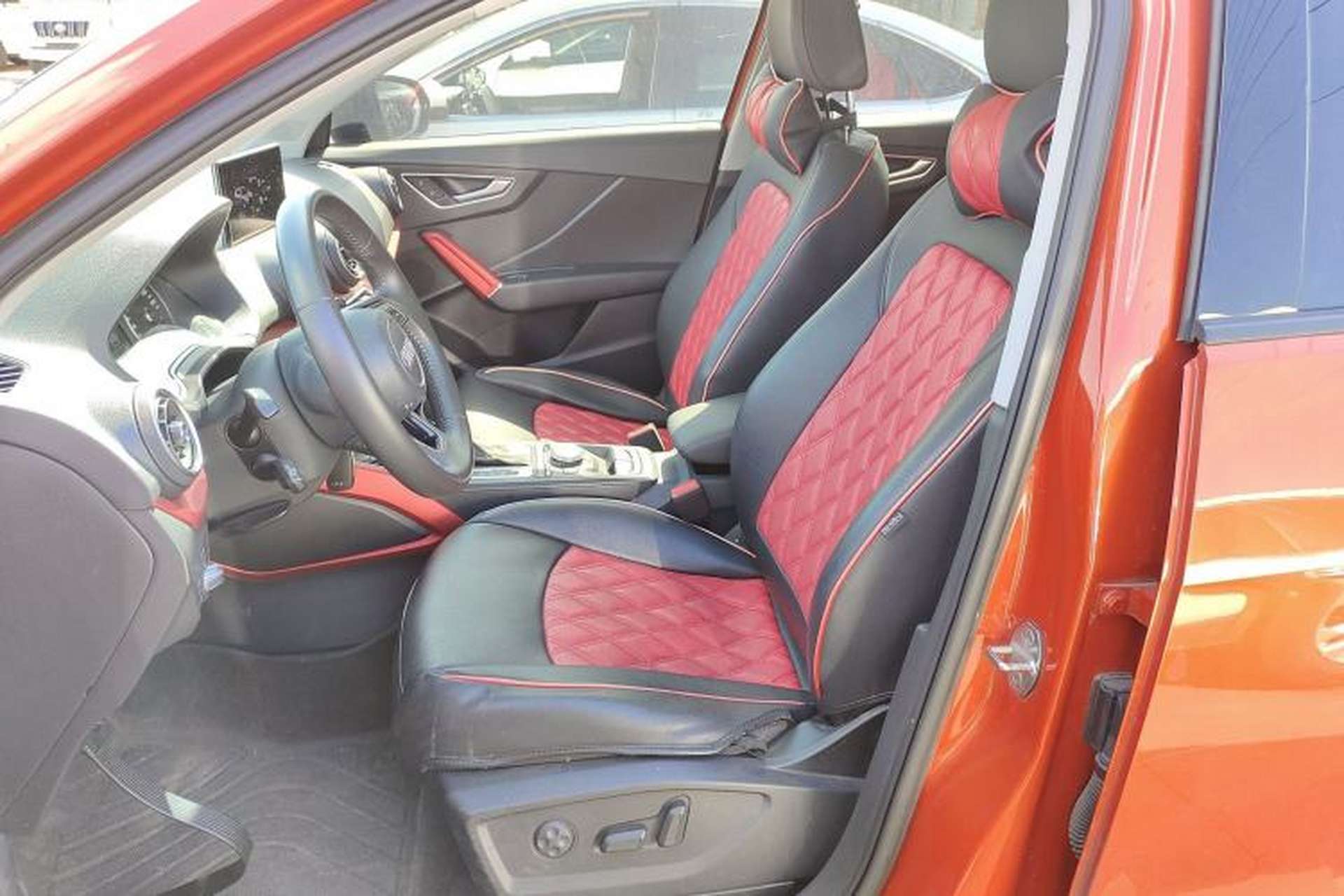 Used Audi Q2L 2018 35 TFSI Fashion Dynamic Version China V Emission Standard Left Front Seat