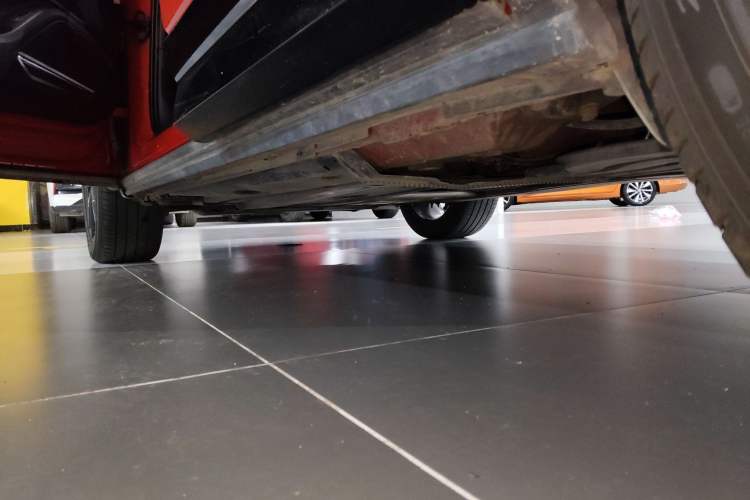 Used Audi Q2L 2018 35 TFSI Fashion Dynamic Version China V Emission Standard Left Side Sill