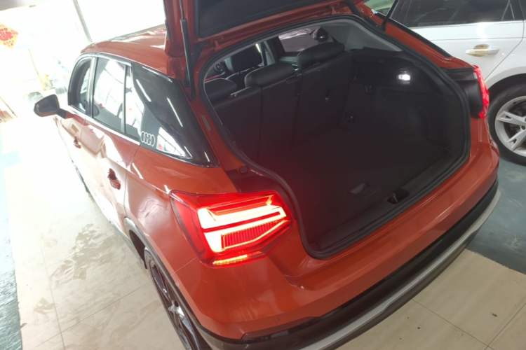 Used Audi Q2L 2018 35 TFSI Launch Exclusive Edition China VI Rear Left 45 Deg