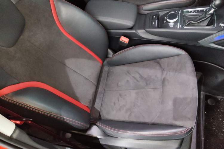 Used Audi Q2L 2018 35 TFSI Fashion Dynamic Version China V Emission Standard Right Front Seat