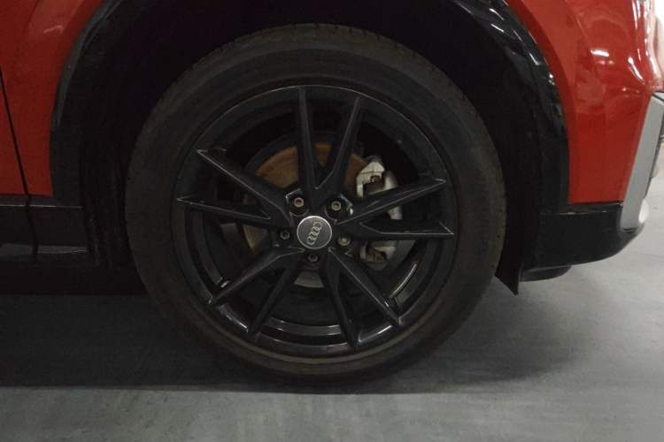 Used Audi Q2L 2018 35 TFSI Launch Exclusive Edition China V Right Front Wheel Hub