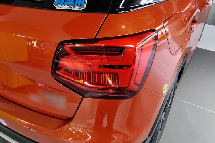 Used Audi Q2L 2018 35 TFSI Fashion Dynamic Version China V Emission Standard Right Rear Taillight