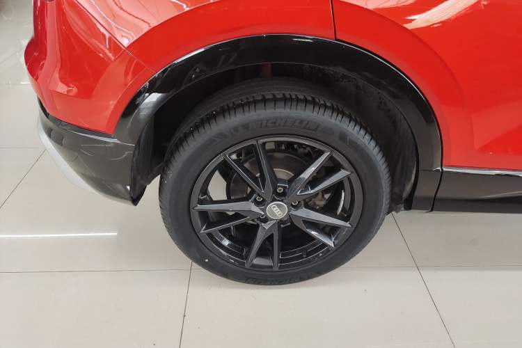 Used Audi Q2L 2018 35 TFSI Launch Exclusive Edition China VI Right Rear Wheel Hub