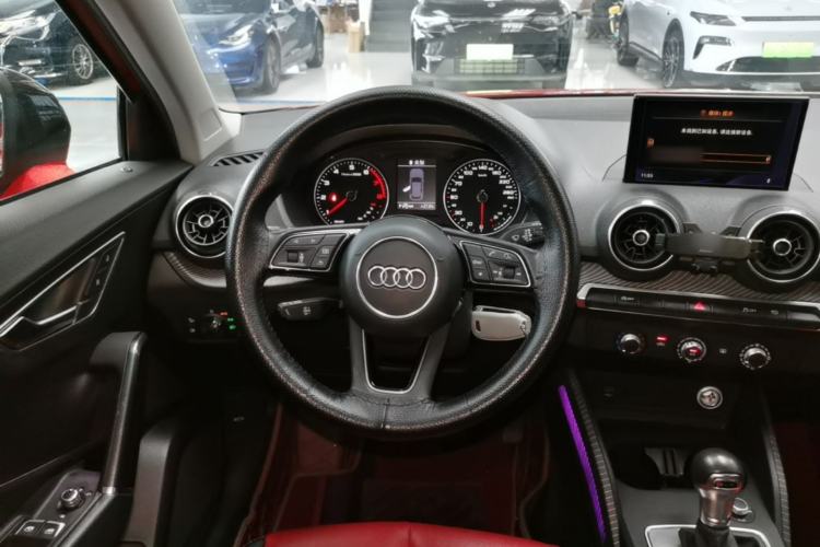 Used Audi Q2L 2018 35 TFSI Launch Exclusive Edition China VI Steering Wheel