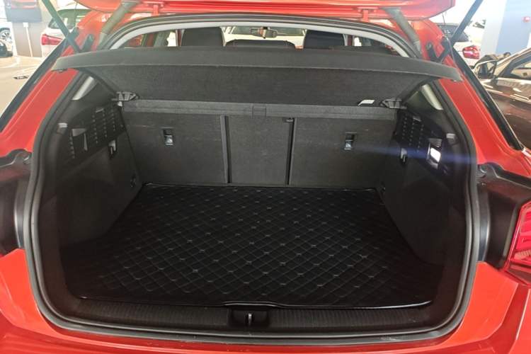 Used Audi Q2L 2018 35 TFSI Fashion Dynamic Version China V Emission Standard Trunk