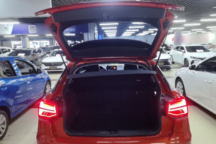 Used Audi Q2L 2018 35 TFSI Fashion Elegant Version China V Trunk