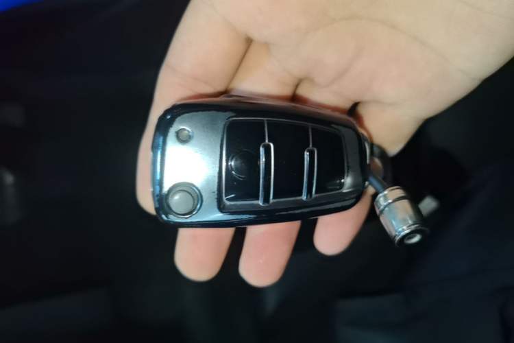 Used Audi Q2L 2018 35 TFSI Fashion Elegant Version China V Vehicle Key