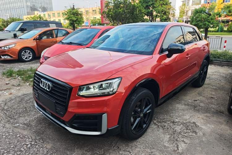 Used Audi Q2L 2018 35 TFSI Fashion Dynamic Version China V Emission Standard Guazi used car, China used car export, Used car for sale, Used cars, Cheapest cars for sale