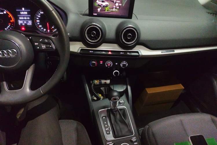 Used Audi Q2L 2020 35 TFSI Ambition Dynamic Edition Audio And AC Panel