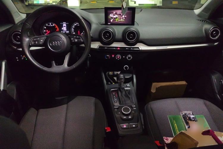 Used Audi Q2L 2020 35 TFSI Ambition Dynamic Edition Center Console