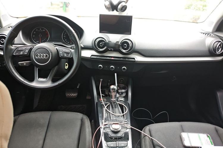 Used Audi Q2L 2020 35 TFSI Ambition Dynamic Edition Center Console