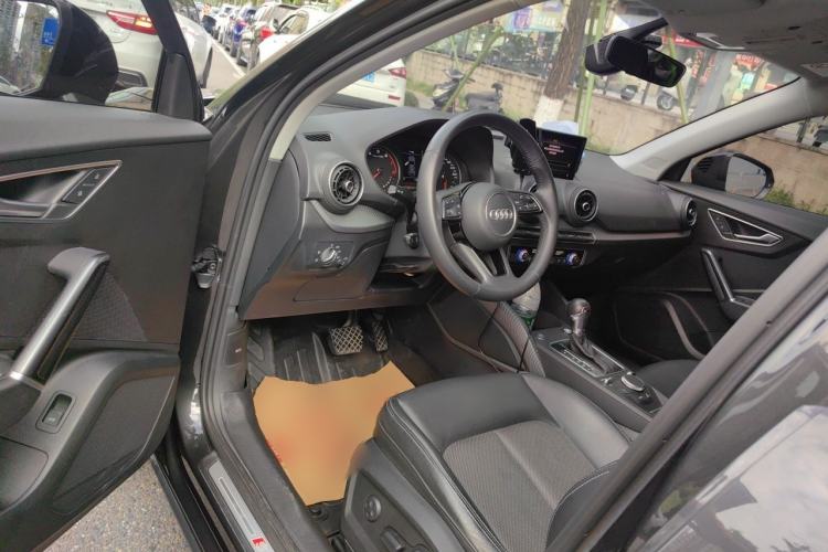 Used Audi Q2L 2020 35 TFSI Fashion Dynamic Model Driver Seat