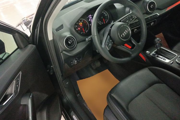 Used Audi Q2L 2020 35 TFSI Fashion Dynamic Model Driver Seat