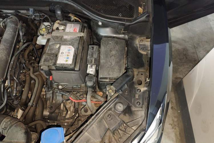 Used Audi Q2L 2020 35 TFSI Ambition Dynamic Edition Engine Bay Left