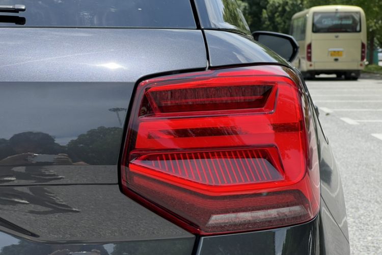 Used Audi Q2L 2020 35 TFSI Fashion Dynamic Model Exterior 9