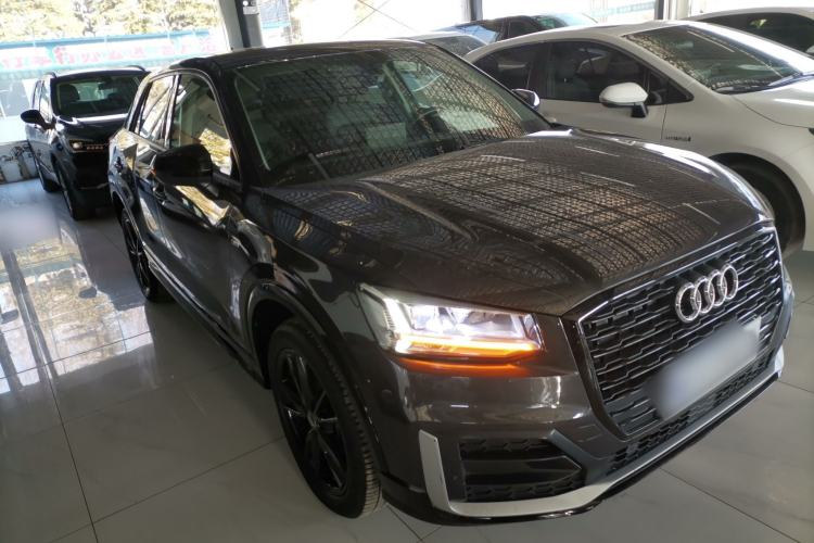 Used Audi Q2L 2020 35 TFSI Ambition Dynamic Edition Front Right 45 Deg