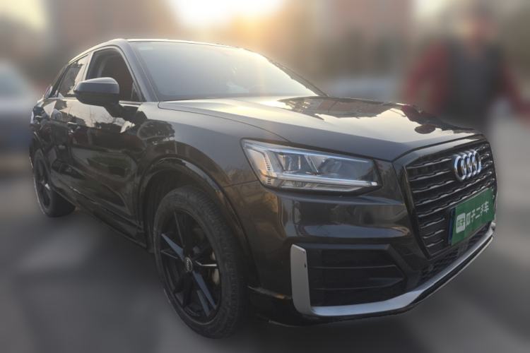 Used Audi Q2L 2020 35 TFSI Ambition Dynamic Edition Front Right 45 Deg