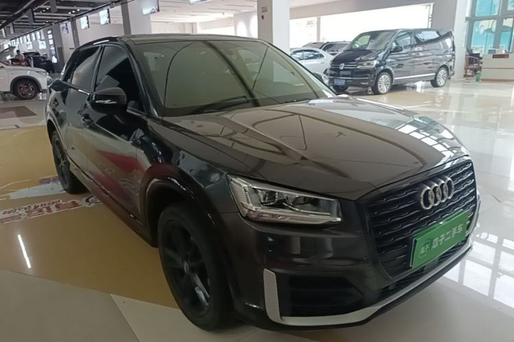 Used Audi Q2L 2020 35 TFSI Fashion Dynamic Model Front Right 45 Deg