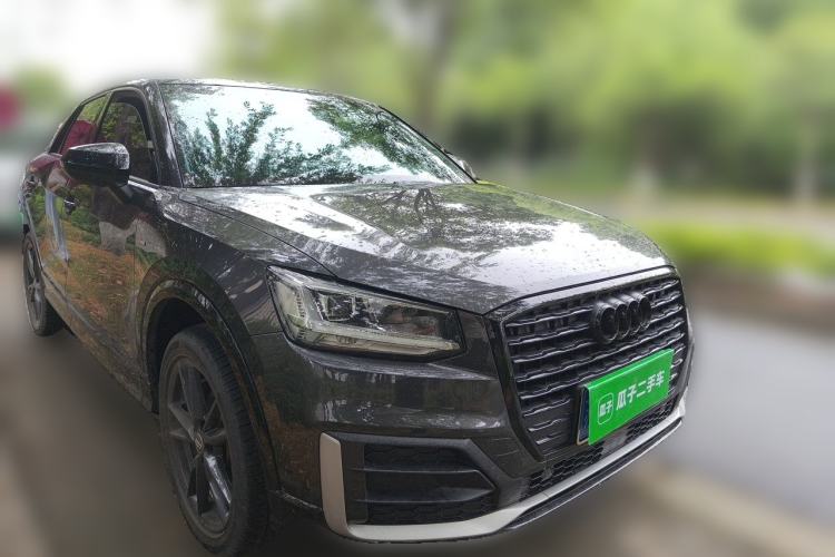 Used Audi Q2L 2020 35 TFSI Fashion Dynamic Model Front Right 45 Deg