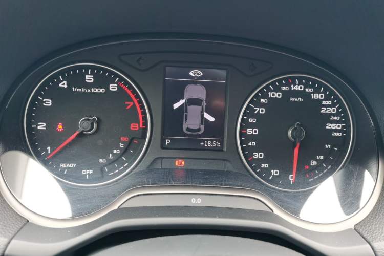 Used Audi Q2L 2020 35 TFSI Fashionable and Elegant Model Instrument Cluster