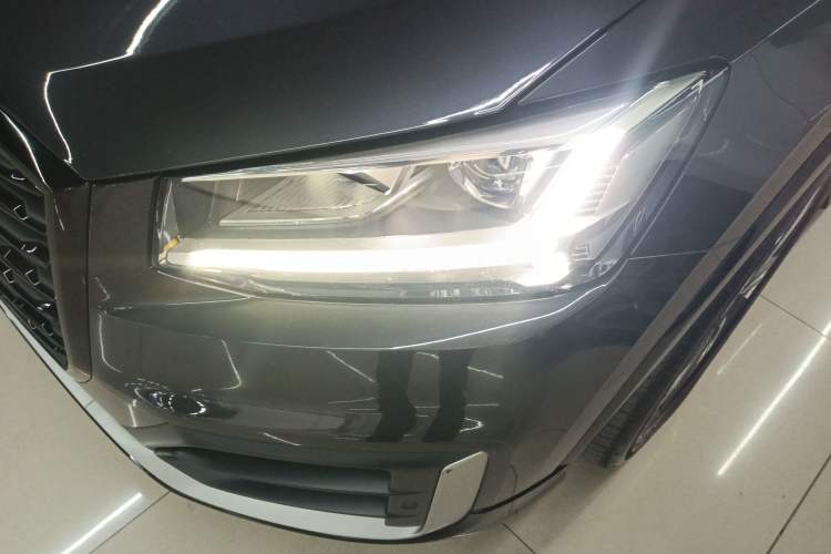 Used Audi Q2L 2020 35 TFSI Fashion Dynamic Model Left Front Headlight