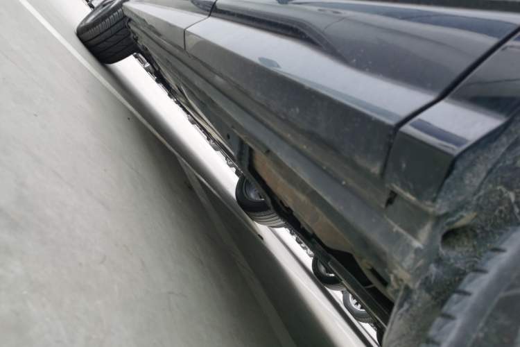 Used Audi Q2L 2020 35 TFSI Fashion Dynamic Model Left Side Sill