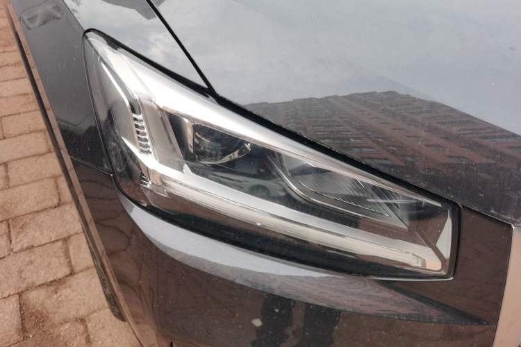 Used Audi Q2L 2020 35 TFSI Fashionable and Elegant Model Right Front Headlight
