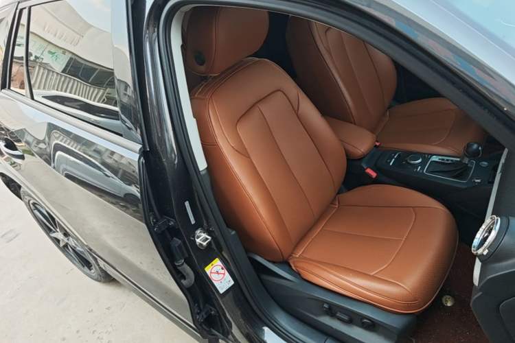 Used Audi Q2L 2020 35 TFSI Fashion Dynamic Model Right Front Seat