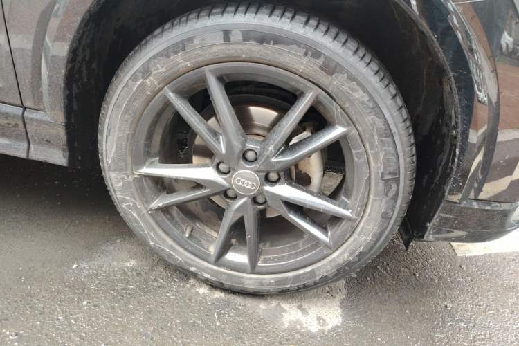 Used Audi Q2L 2020 35 TFSI Fashion Dynamic Model Right Front Wheel Hub