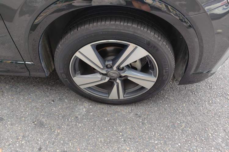 Used Audi Q2L 2020 35 TFSI Fashion Dynamic Model Right Front Wheel Hub