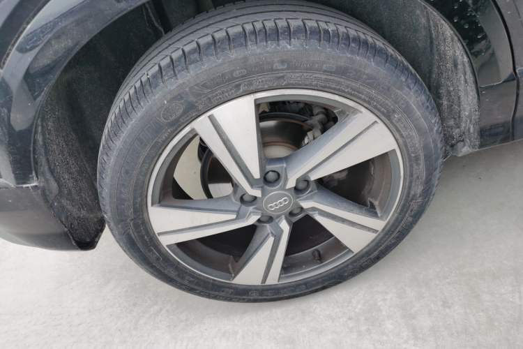 Used Audi Q2L 2020 35 TFSI Fashion Dynamic Model Right Rear Wheel Hub