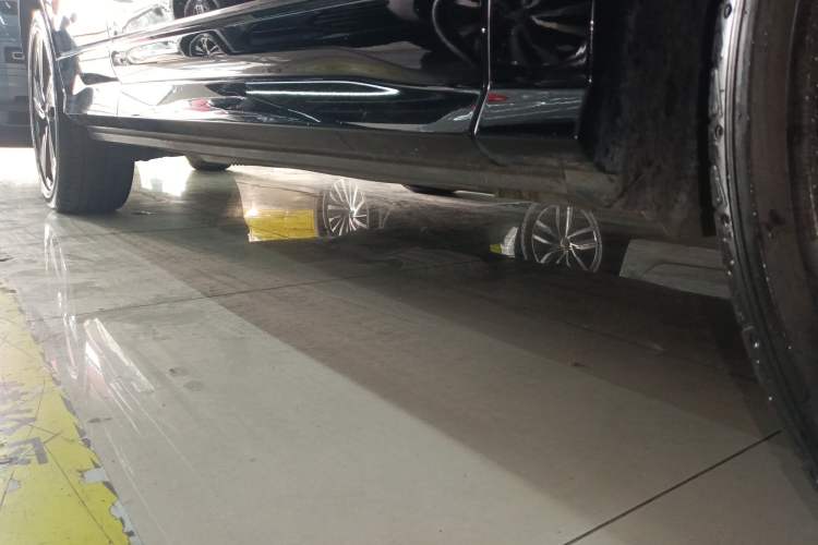 Used Audi Q2L 2020 35 TFSI Fashion Dynamic Model Right Side Sill