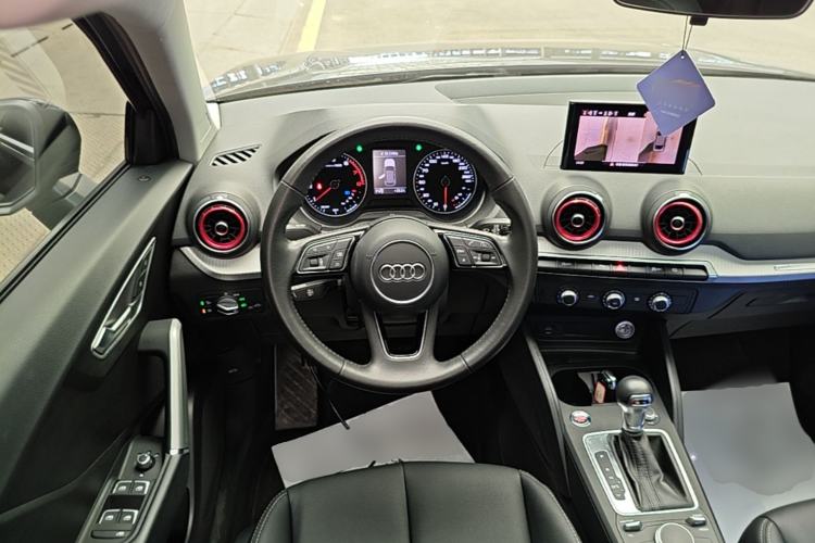 Used Audi Q2L 2020 35 TFSI Ambition Dynamic Edition Steering Wheel