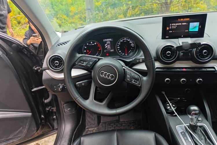 Used Audi Q2L 2020 35 TFSI Ambition Dynamic Edition Steering Wheel