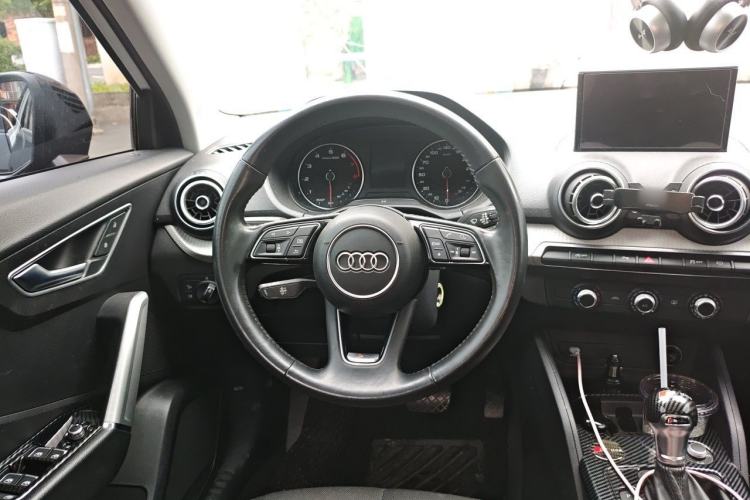 Used Audi Q2L 2020 35 TFSI Ambition Dynamic Edition Steering Wheel