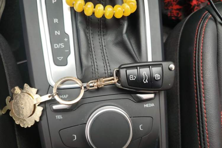 Used Audi Q2L 2020 35 TFSI Fashion Dynamic Model Vehicle Key