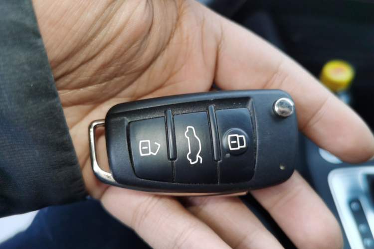 Used Audi Q2L 2020 35 TFSI Fashion Dynamic Model Vehicle Key